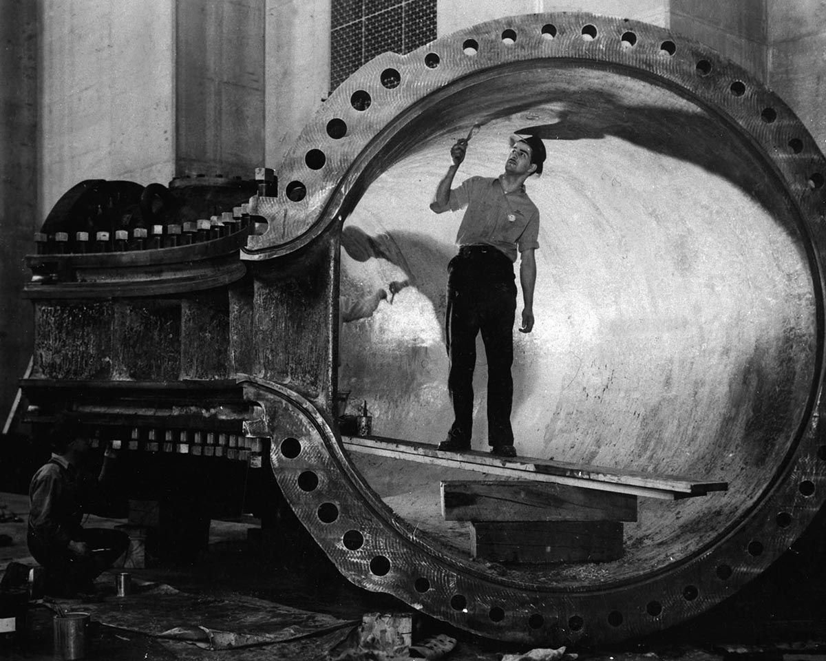 Working the Hoover Dam by Cliff Segerblom